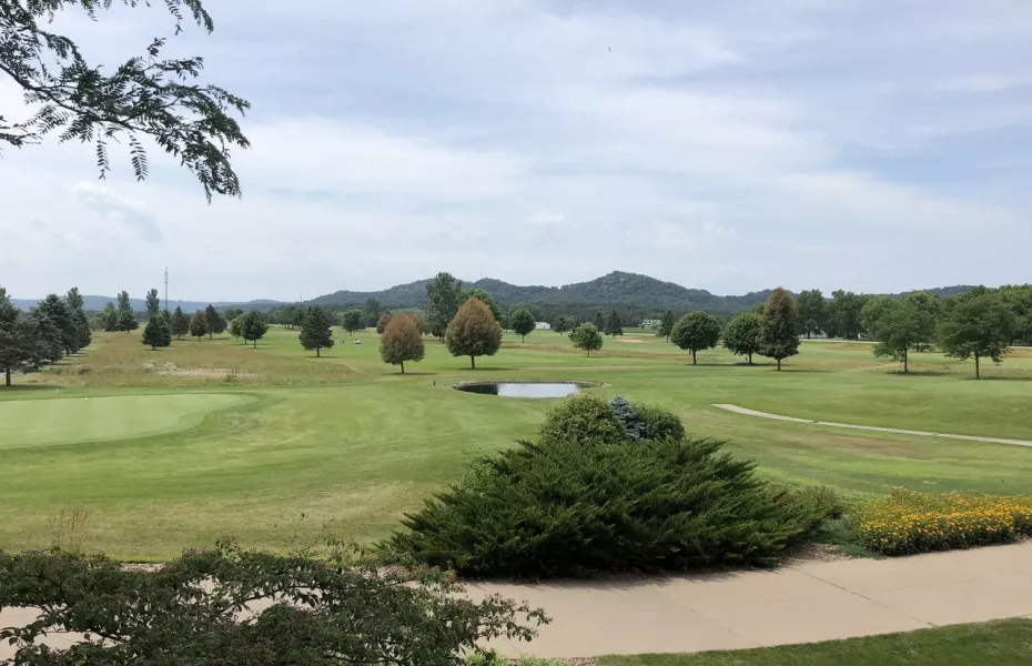 Trempealeau Mountain Golf Club image 4