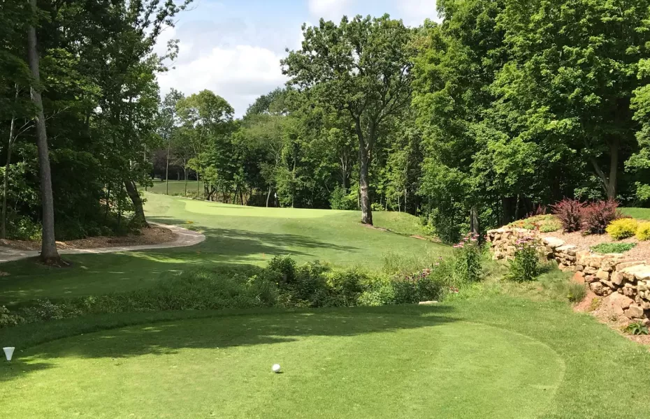 Hilly Haven Golf Course image 4