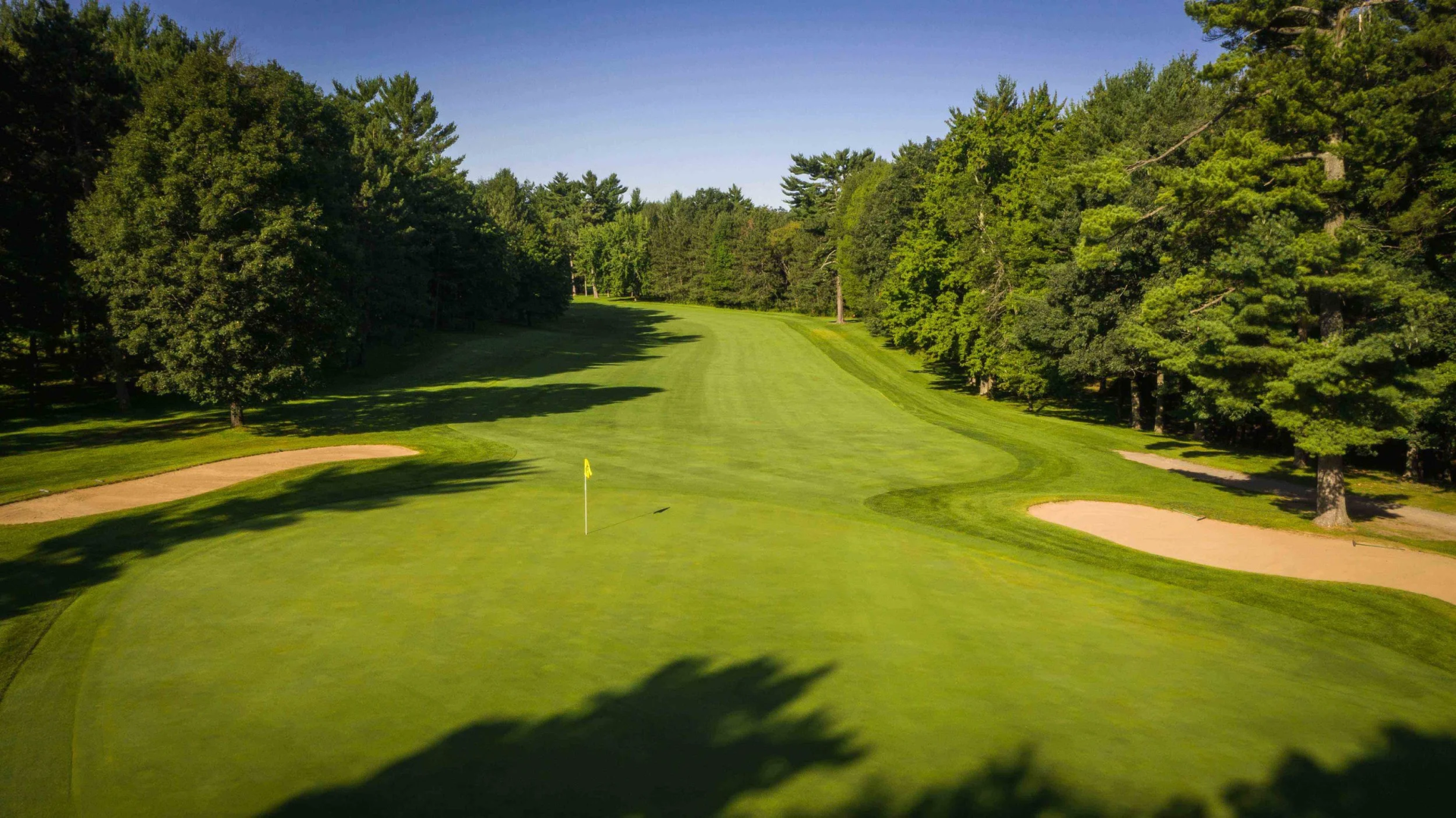 Bullseye Golf Club image 2