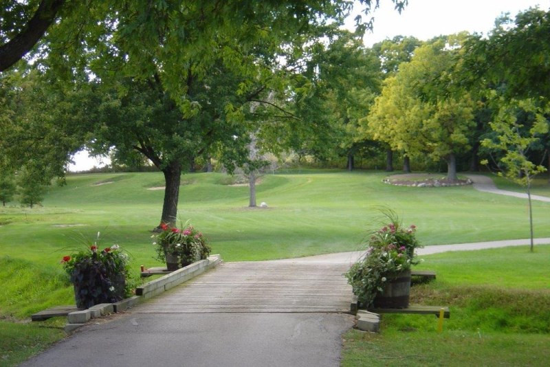 Muskego Lakes Country Club image 3