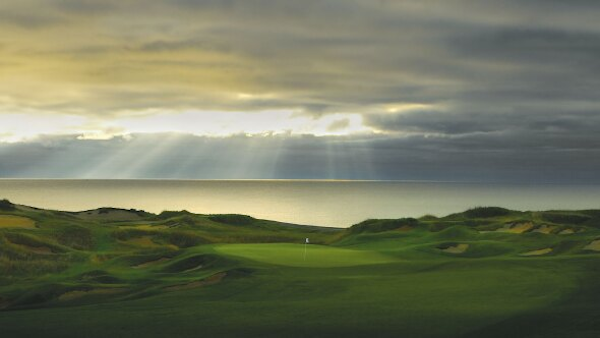 Hon-E-Kor Country Club image 4