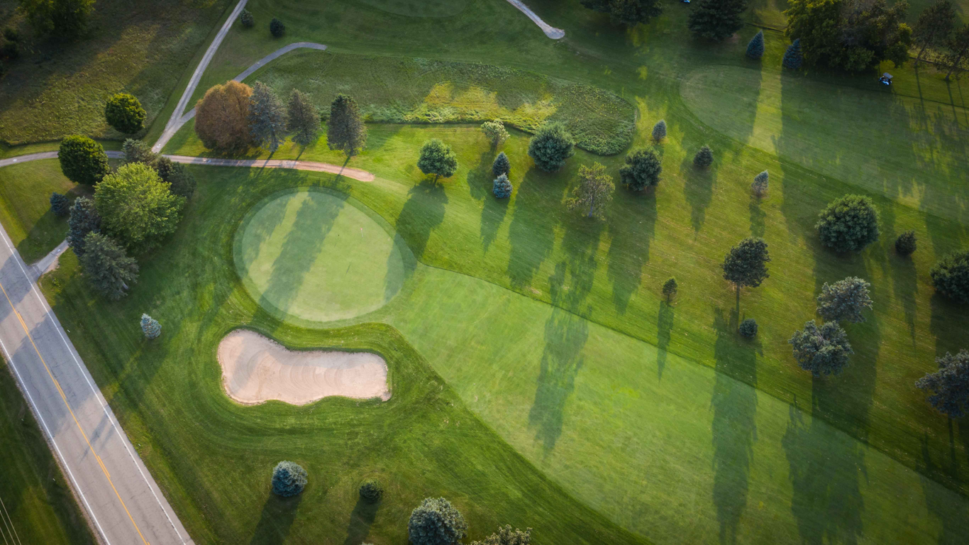 Glacier Wood Golf Club image 1