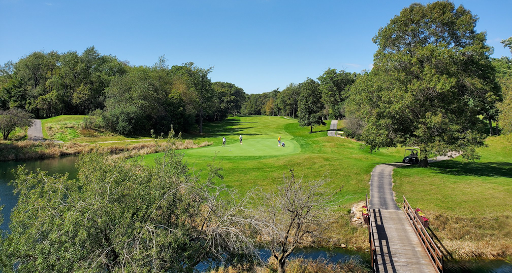 Prairie Woods Golf Course image 2