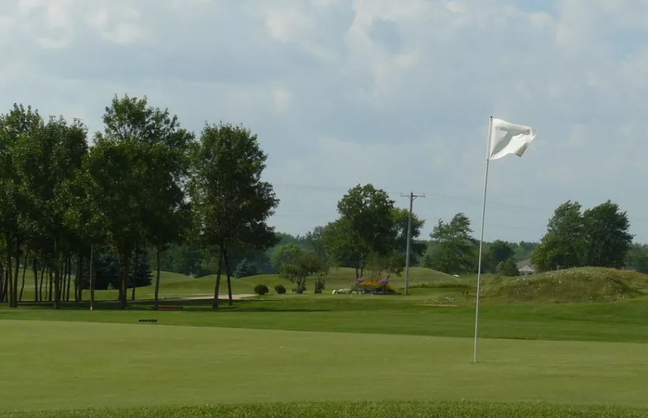 West Bend Lakes Golf Club image 4