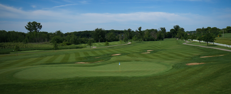The Oaks Golf Course image 1