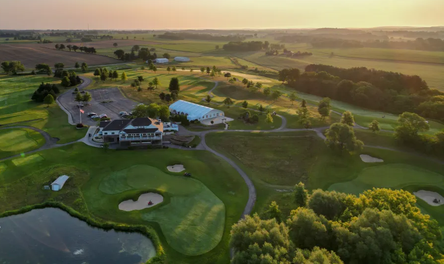 The Oaks Golf Course image 5