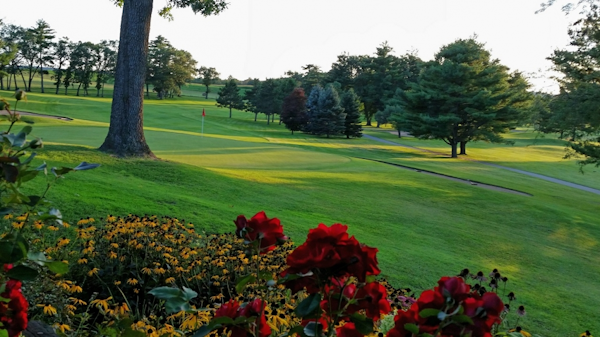 Hiawatha Golf Club image 3