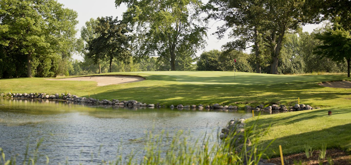 Tuckaway Country Club image 1