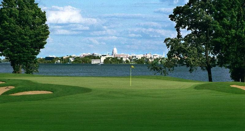 Bishops Bay Country Club image 2